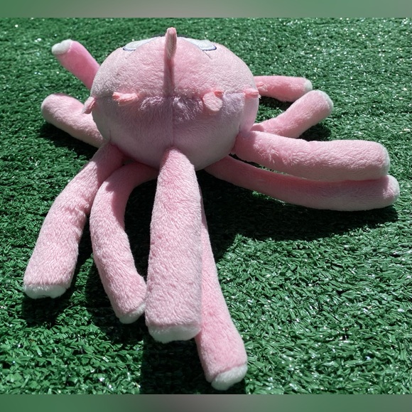 Dungeons & Dragons Beholder Phunny Plush Posable Arms - 11” - Picture 4 of 8